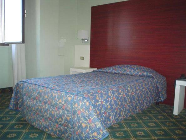 Tiby Hotel
