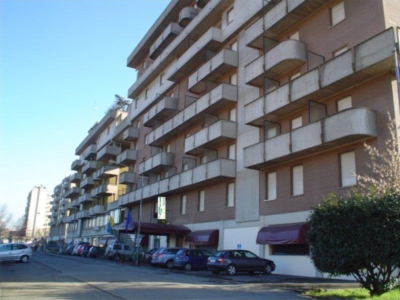 Tiby Hotel