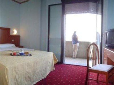 Hotel Tiby Modena